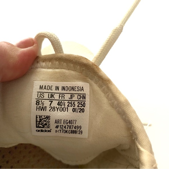 Ladies Adidas Running Shoes Size 8.5 - Picture 5 of 9